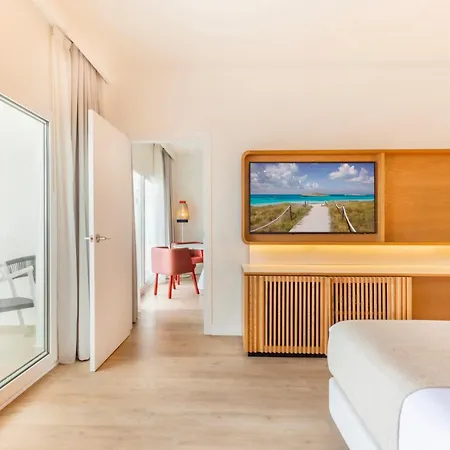 Grand Palladium Select Palace Ibiza Playa d'en Bossa Exterior photo